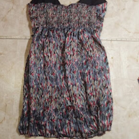 Baby doll empire waist halter dress with ruching skirt bottom - Picture 10 of 16